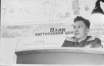 Доклад М.Г.Слинько об обеспечении горючим 1-ой танковой армии на конференции «Висла-Одер», Дрезден, 1946 год