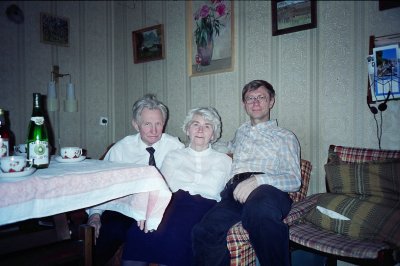 М.Г.Слинько, З.М.Слинько с сыном А.М.Слинько, 1992 год
